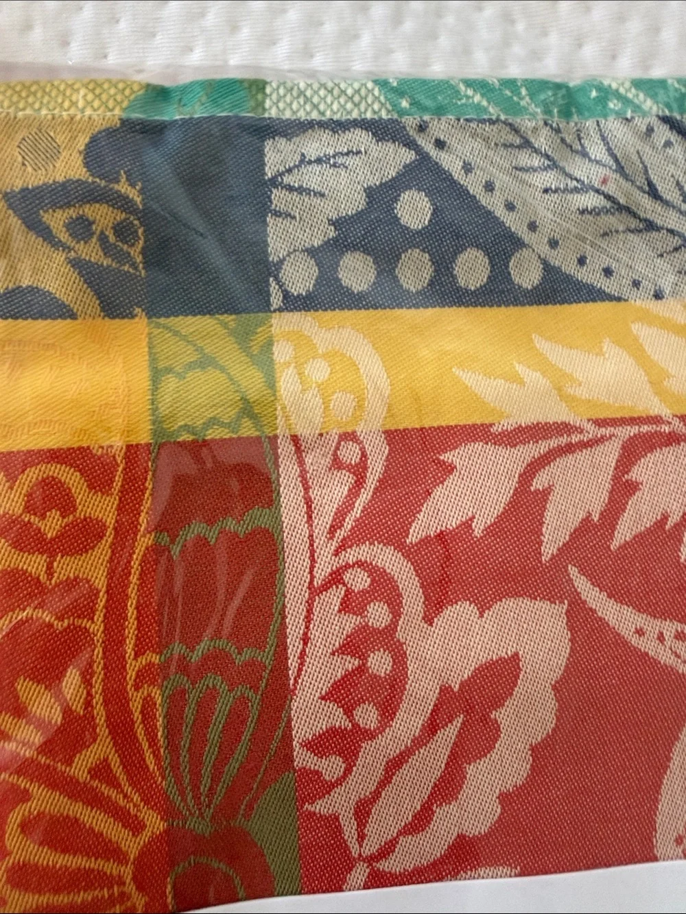 Sur La Table Coral Floral & Bird Cotton Table Runner with Multicolor Borders